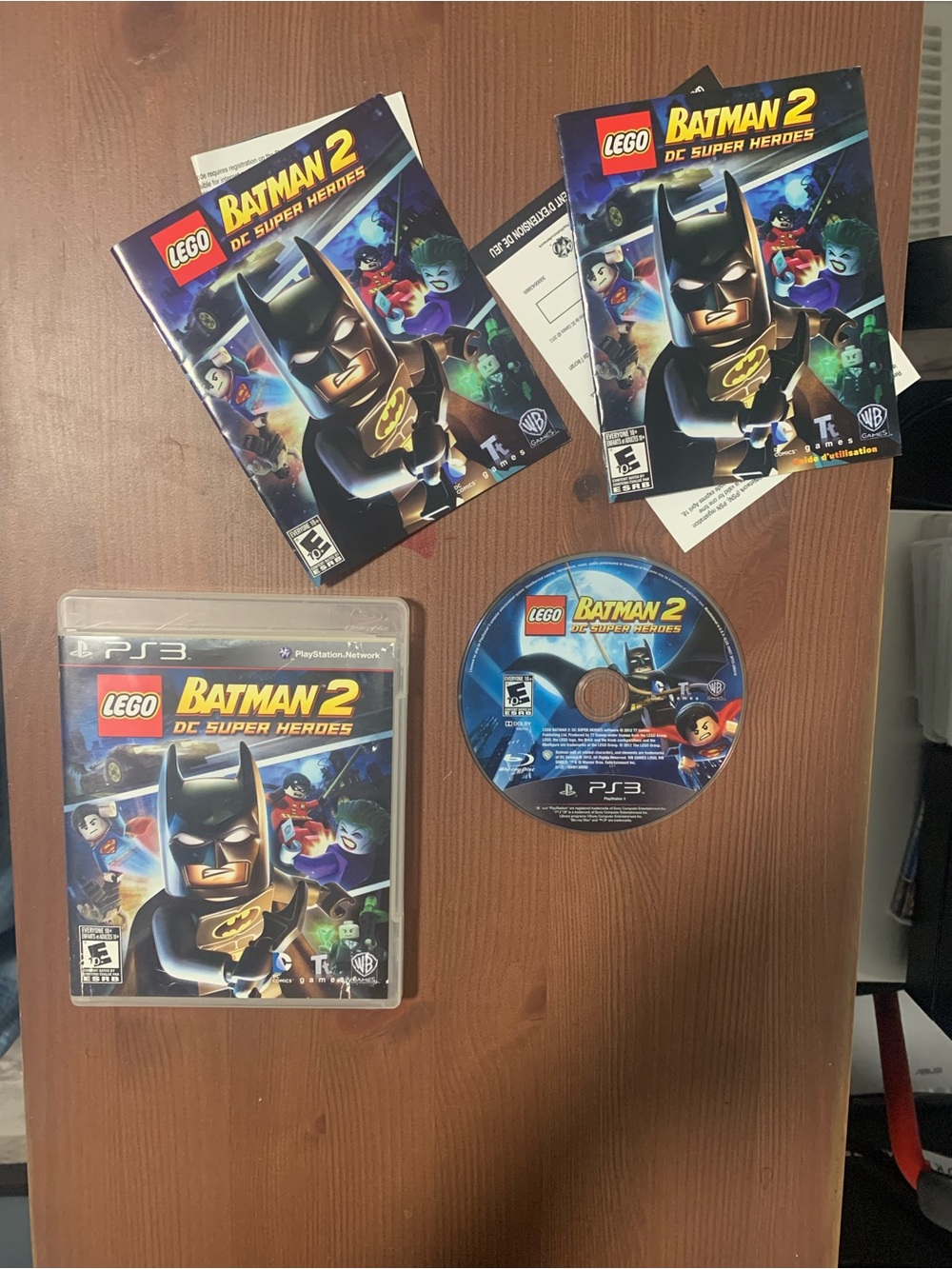 Lego Batman 2 DC Super Heroes Video Game - Black Blue